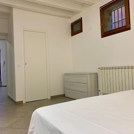 Central Home Chioggia In The Historic Center Екстериор снимка
